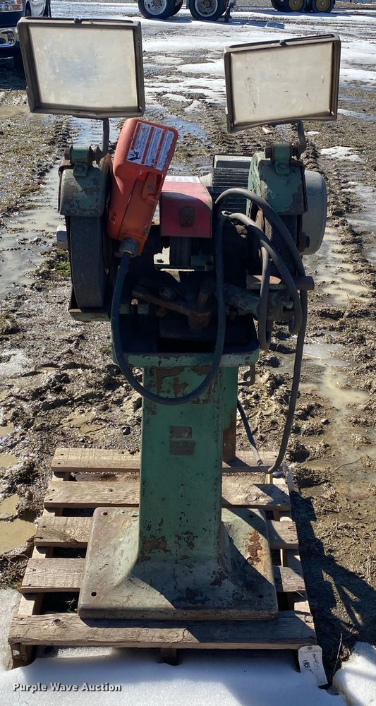 image for item DL6954 Bench grinder