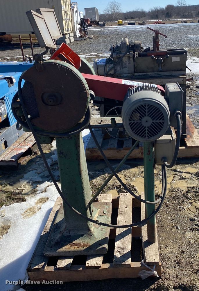 image for item DL6954 Bench grinder