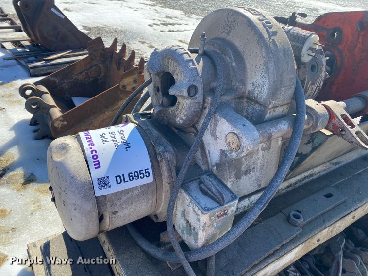 image for item DL6955 Toledo Beaver Tools 999RW  bolt threader