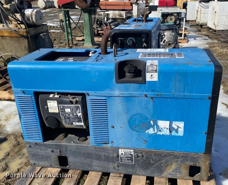 image for item DL6956 Miller Bobcat 225  welder