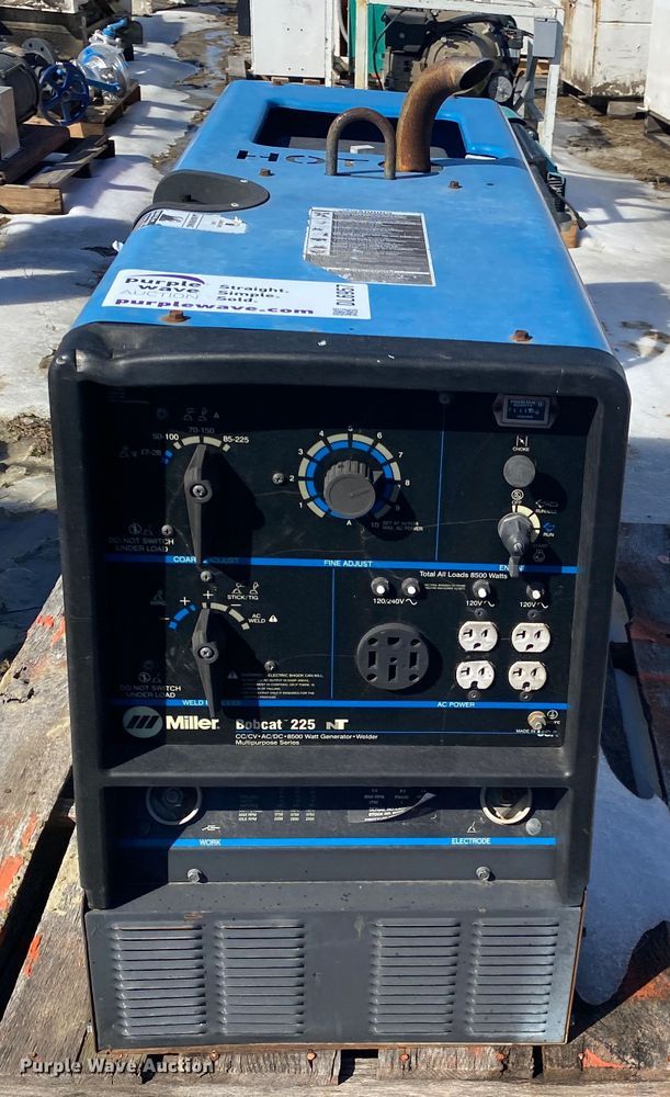 image for item DL6957 Miller Bobcat 225  welder