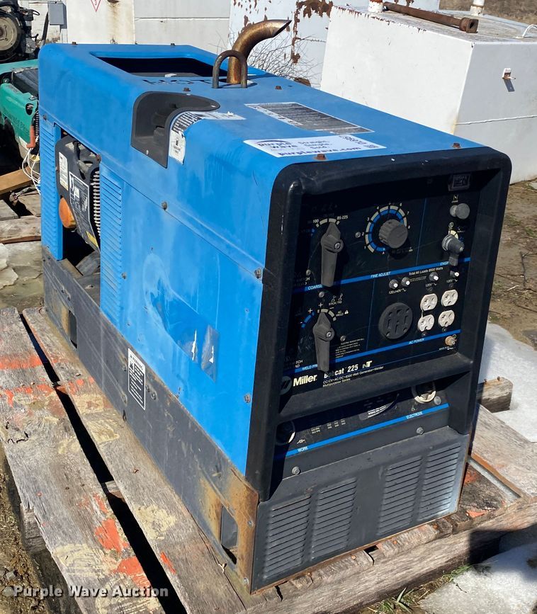 image for item DL6957 Miller Bobcat 225  welder