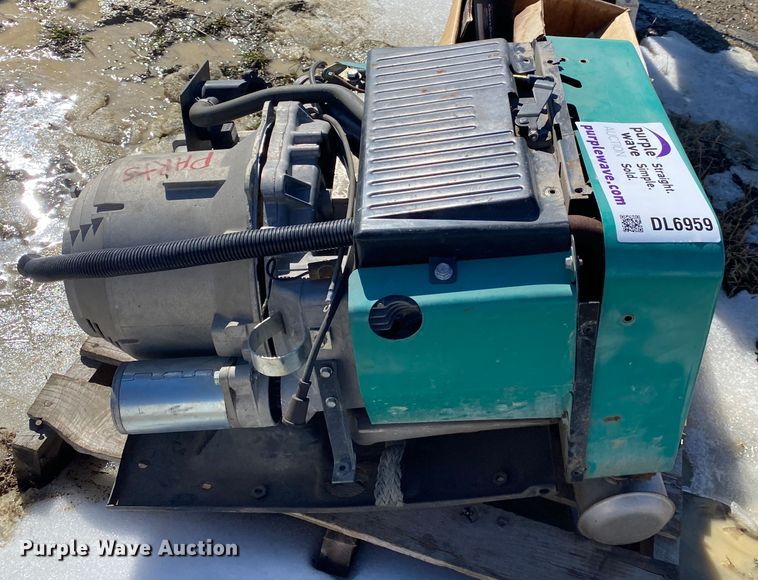 image for item DL6959 Onan 4000  generator