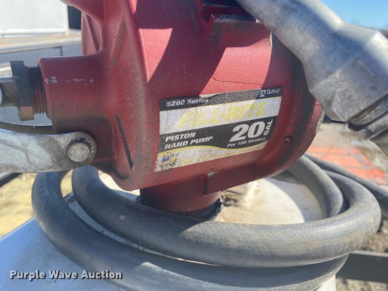 image for item DL6964 (3) fuel tanks