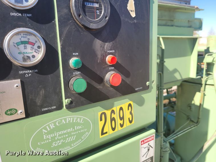 image for item DM1030 Sullair 20-100  air compressor