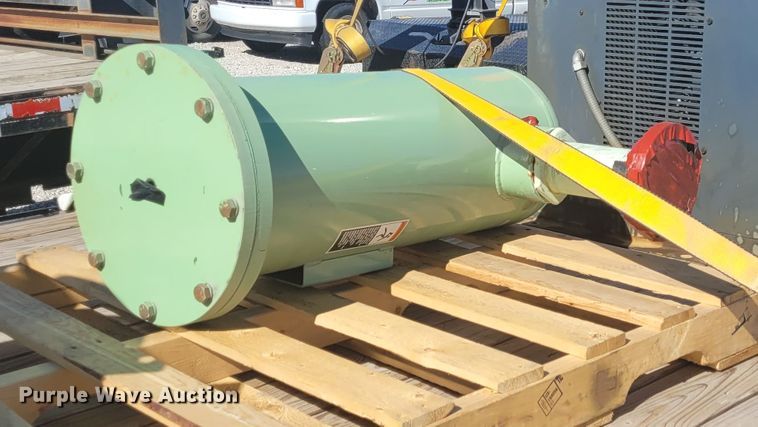 image for item DM1030 Sullair 20-100  air compressor