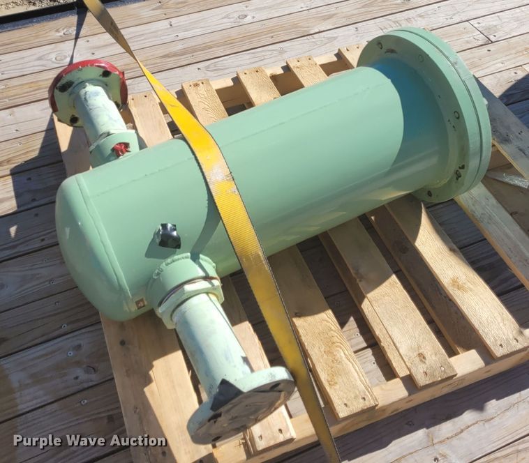 image for item DM1030 Sullair 20-100  air compressor