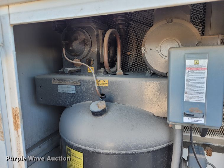 image for item DM1033 (2) Industrial Gold C1521E80V air compressors