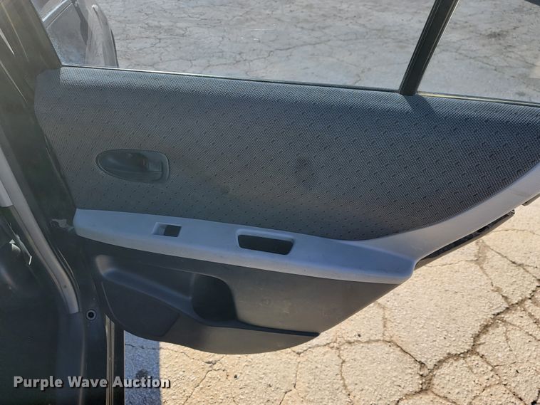 image for item DM7489 2010 Toyota Yaris