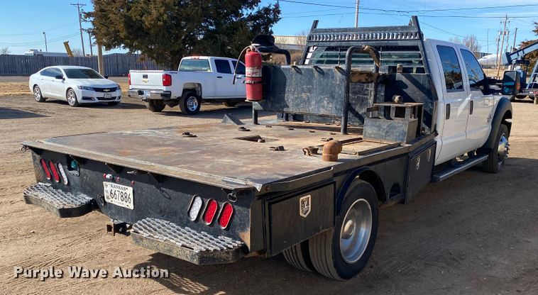 image for item DM8258 2015 Ford F550 Super Duty XL  Crew Cab flatbed truck