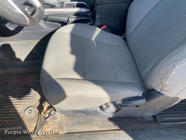 image for item DM8260 2017 Toyota Tacoma  Access Cab pickup truck