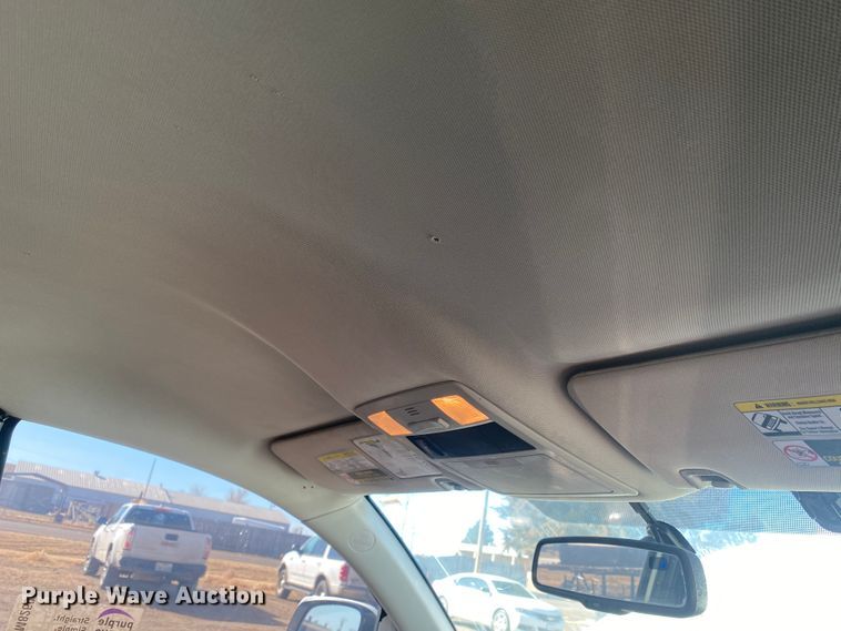 image for item DM8260 2017 Toyota Tacoma  Access Cab pickup truck