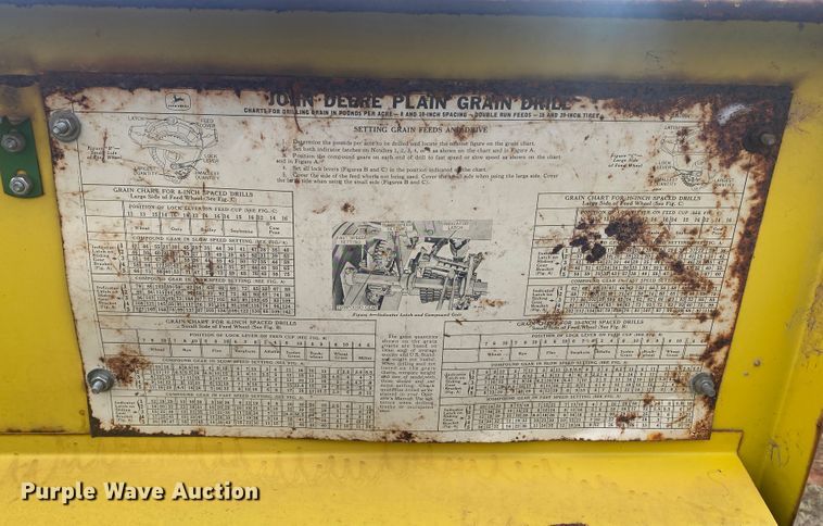 image for item DM8290 John Deere DR1610B  grain drill