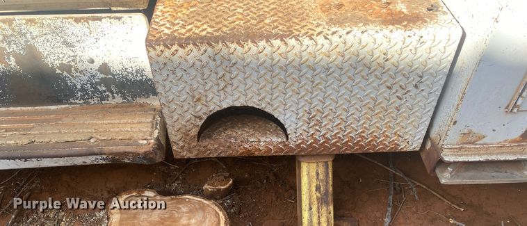 image for item DM8293 1988 GMC C6000  digger derrick truck