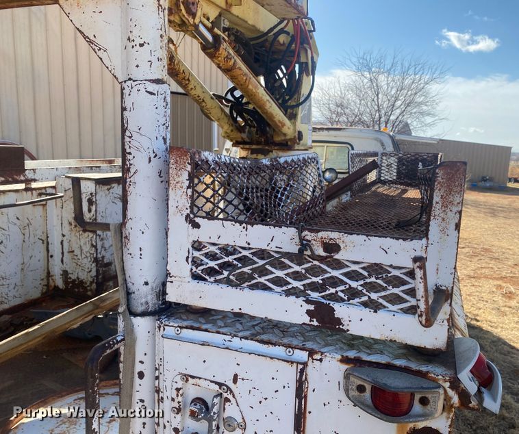 image for item DM8293 1988 GMC C6000  digger derrick truck