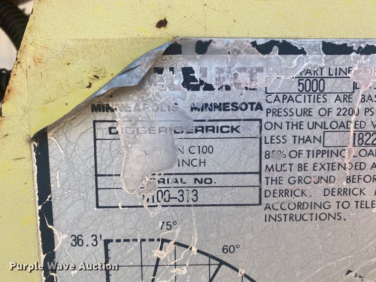 image for item DM8293 1988 GMC C6000  digger derrick truck