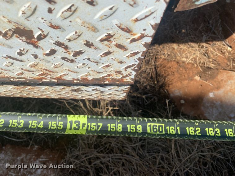 image for item DM8293 1988 GMC C6000  digger derrick truck