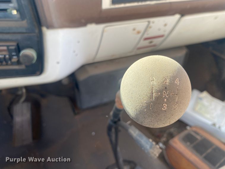 image for item DM8293 1988 GMC C6000  digger derrick truck