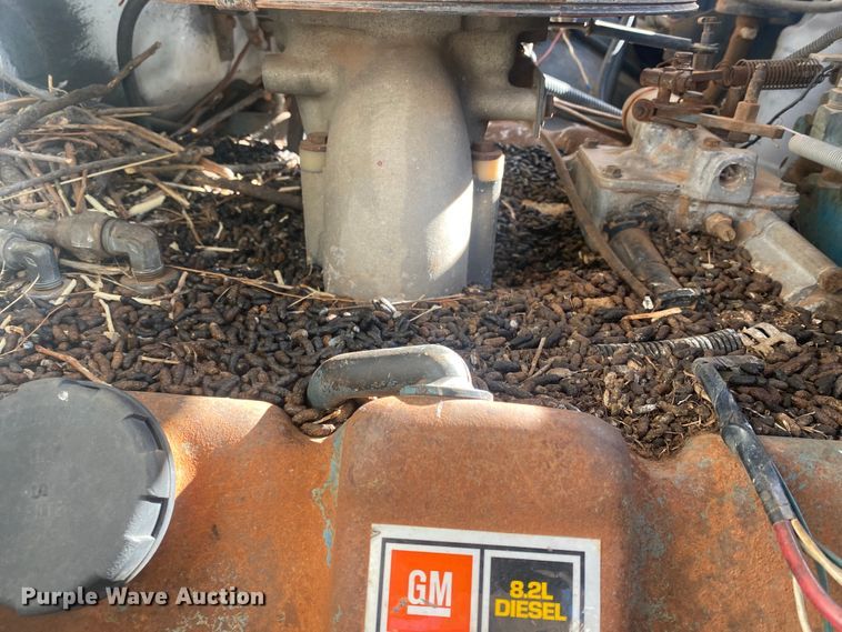 image for item DM8293 1988 GMC C6000  digger derrick truck