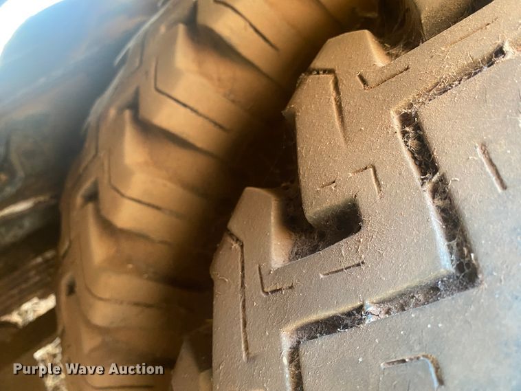 image for item DM8293 1988 GMC C6000  digger derrick truck