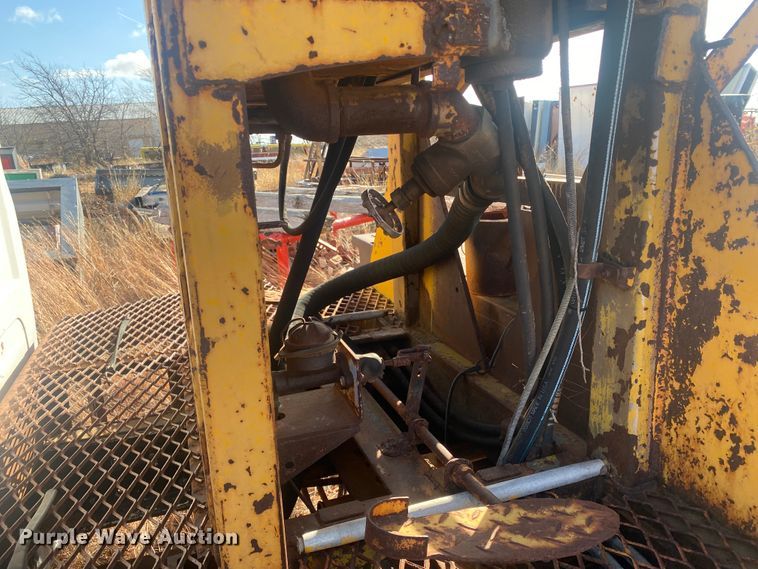 image for item DM8294 1975 GMC 6500  digger derrick truck