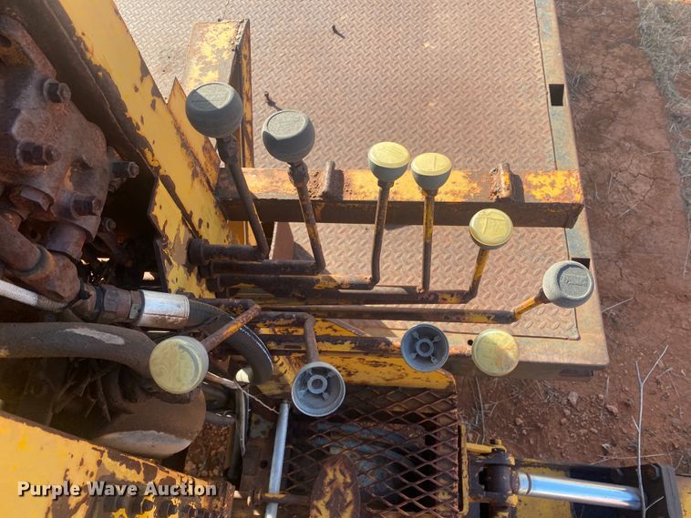 image for item DM8294 1975 GMC 6500  digger derrick truck