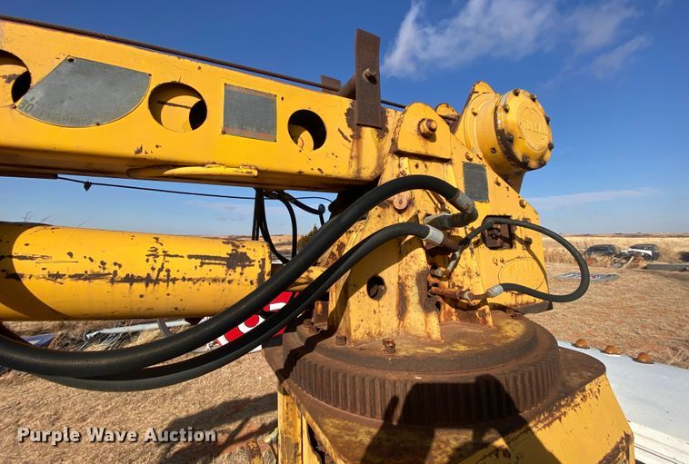 image for item DM8294 1975 GMC 6500  digger derrick truck