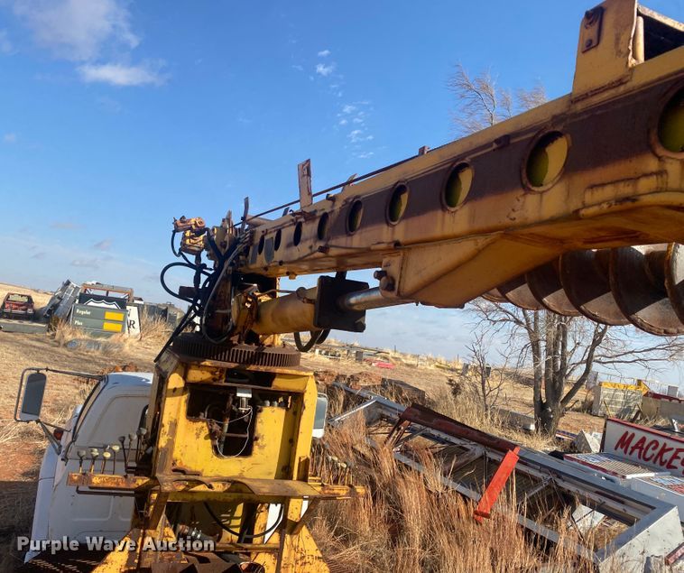 image for item DM8294 1975 GMC 6500  digger derrick truck