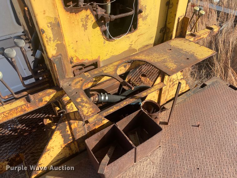 image for item DM8294 1975 GMC 6500  digger derrick truck