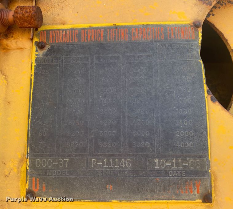 image for item DM8294 1975 GMC 6500  digger derrick truck