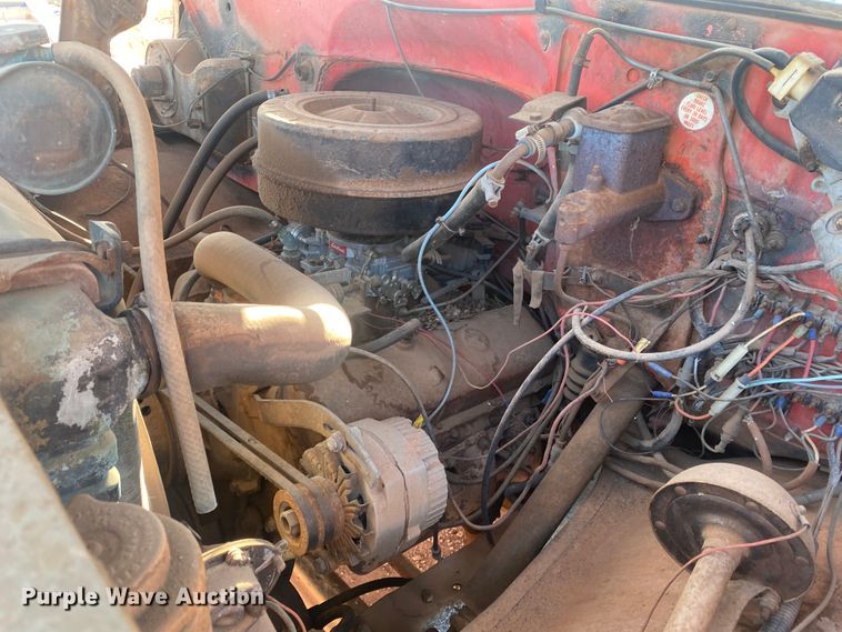 image for item DM8294 1975 GMC 6500  digger derrick truck