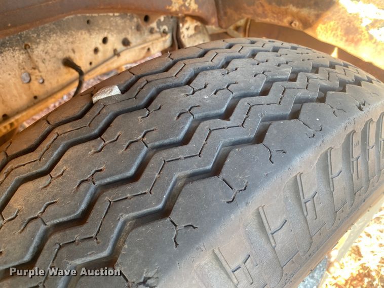 image for item DM8294 1975 GMC 6500  digger derrick truck