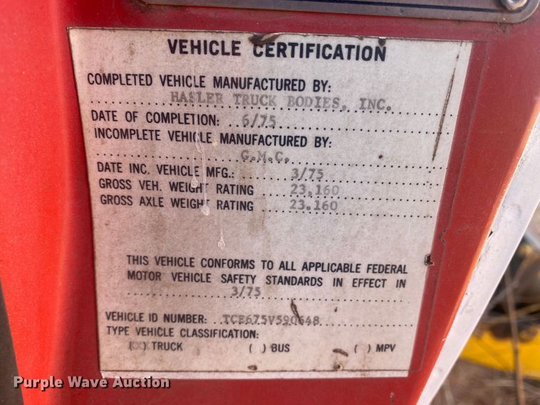 image for item DM8294 1975 GMC 6500  digger derrick truck