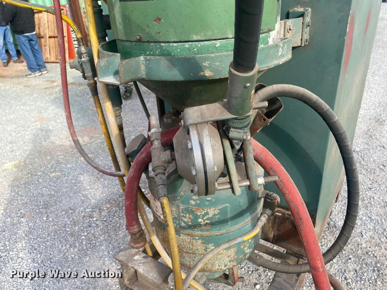 image for item DM8295 VacuBlast MK11P media blast cabinet