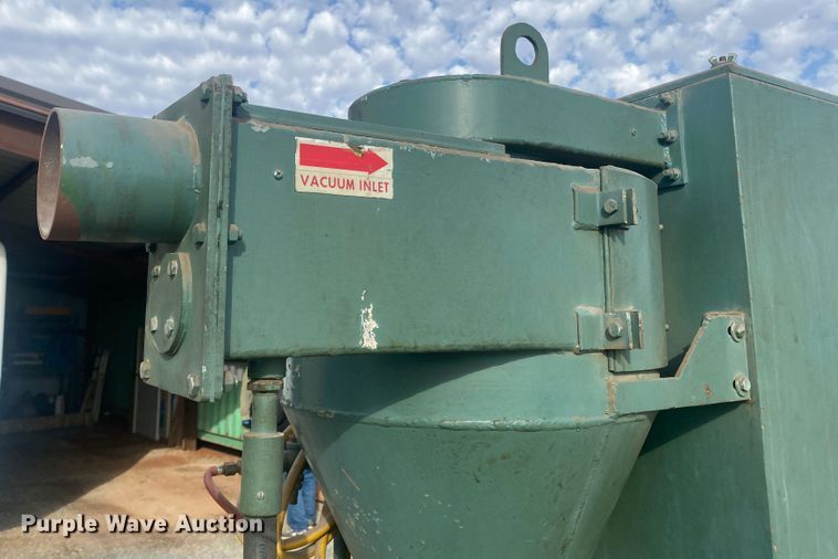 image for item DM8295 VacuBlast MK11P media blast cabinet