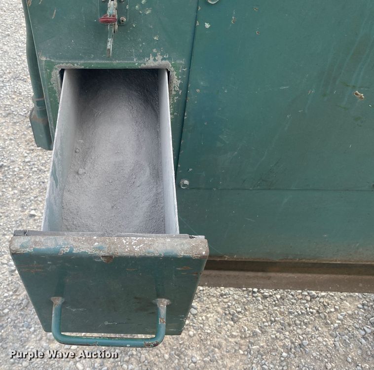 image for item DM8295 VacuBlast MK11P media blast cabinet