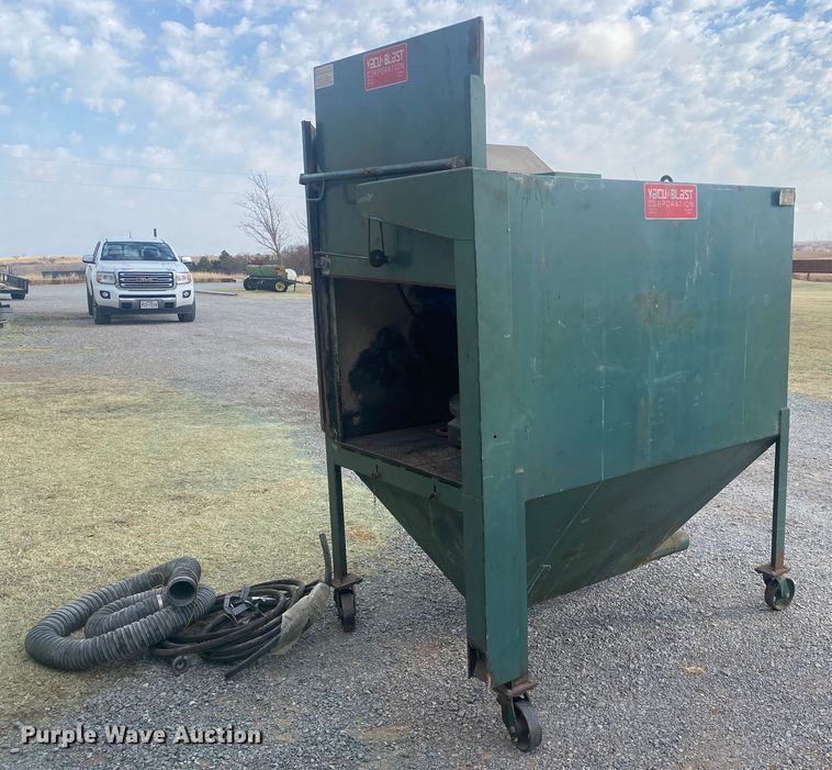 image for item DM8295 VacuBlast MK11P media blast cabinet