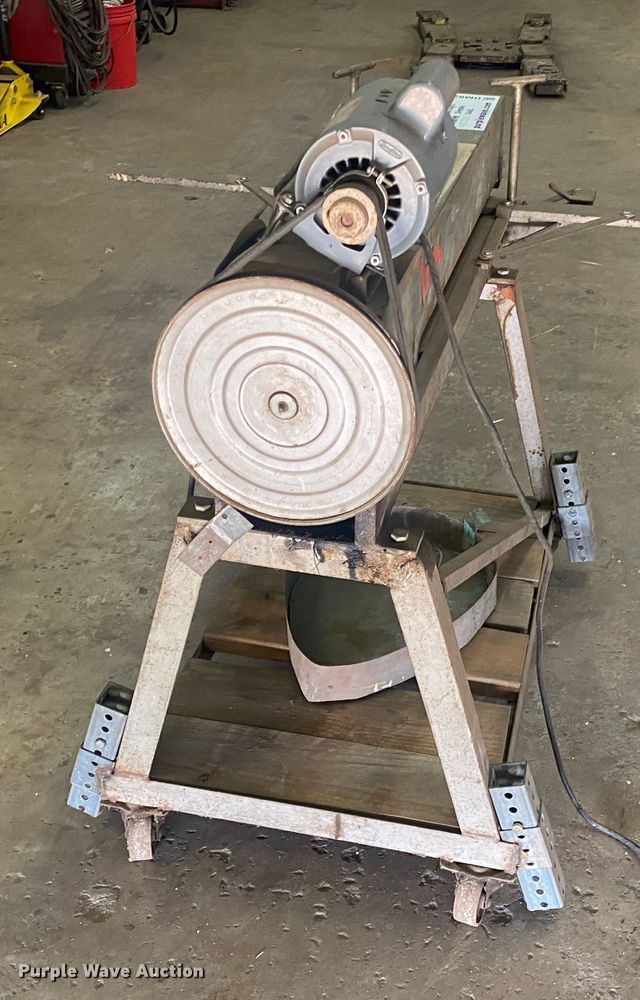 image for item DM8298 Wilder 1624  sheet metal slitter