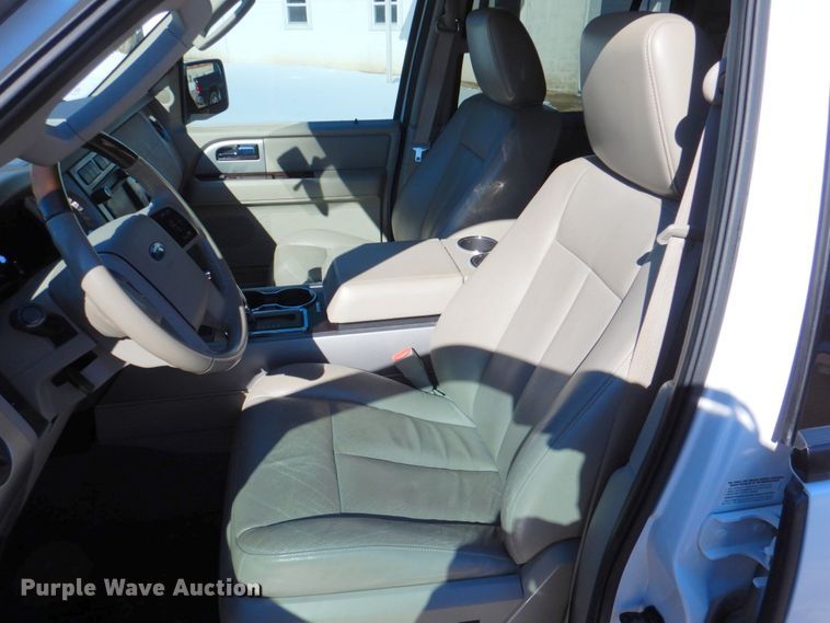 image for item DN2717 2010 Ford Expedition  SUV