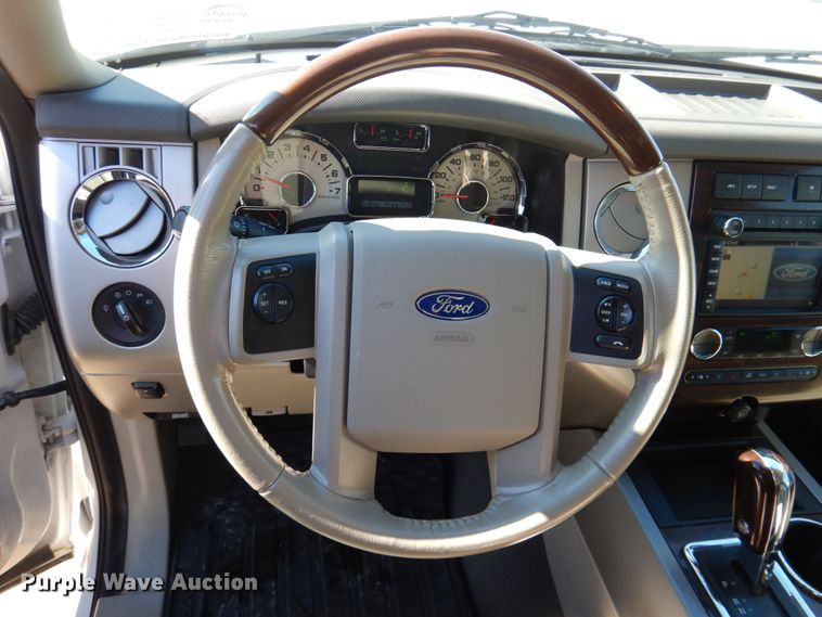 image for item DN2717 2010 Ford Expedition  SUV