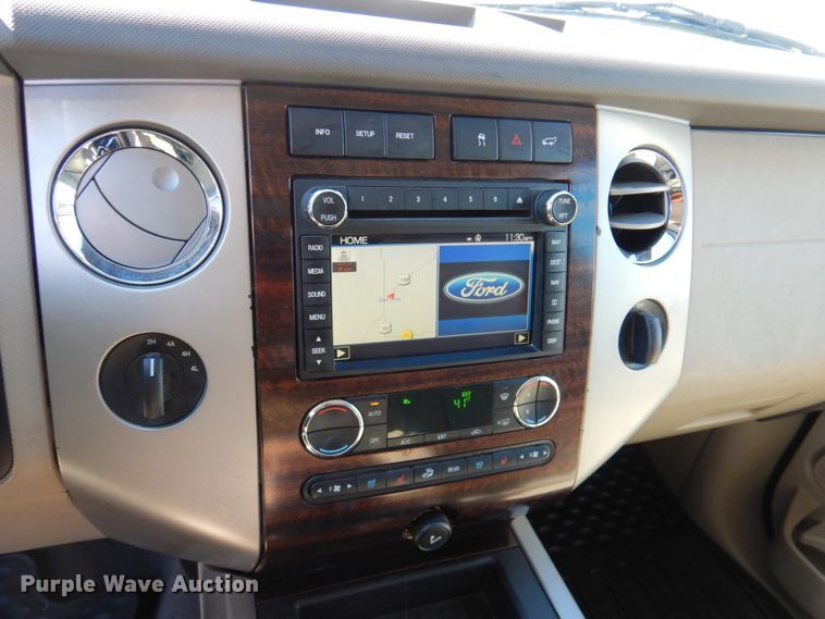 image for item DN2717 2010 Ford Expedition  SUV