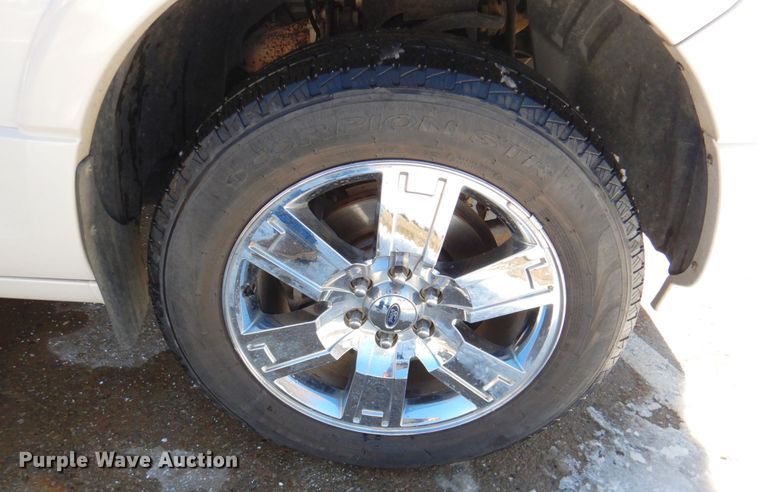 image for item DN2717 2010 Ford Expedition  SUV