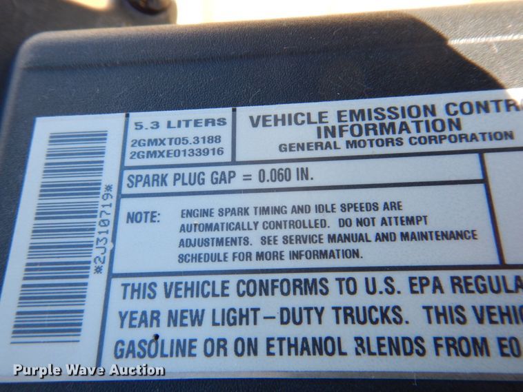 image for item DN2718 2002 Chevrolet Suburban  SUV