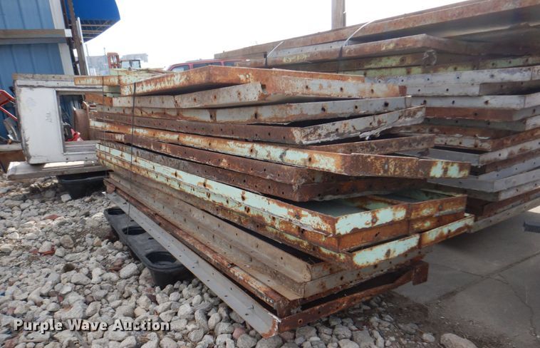 image for item DN7255 Paint booth