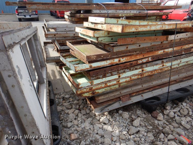 image for item DN7255 Paint booth