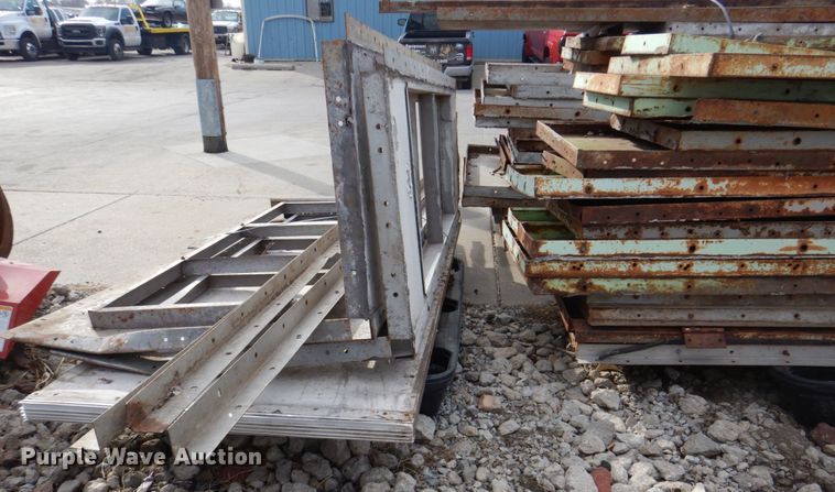 image for item DN7255 Paint booth