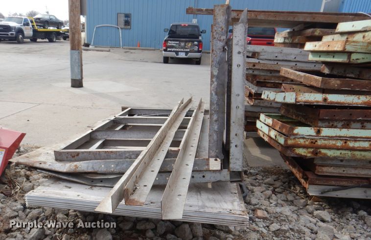 image for item DN7255 Paint booth