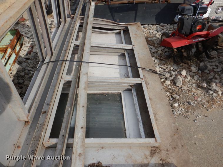 image for item DN7255 Paint booth