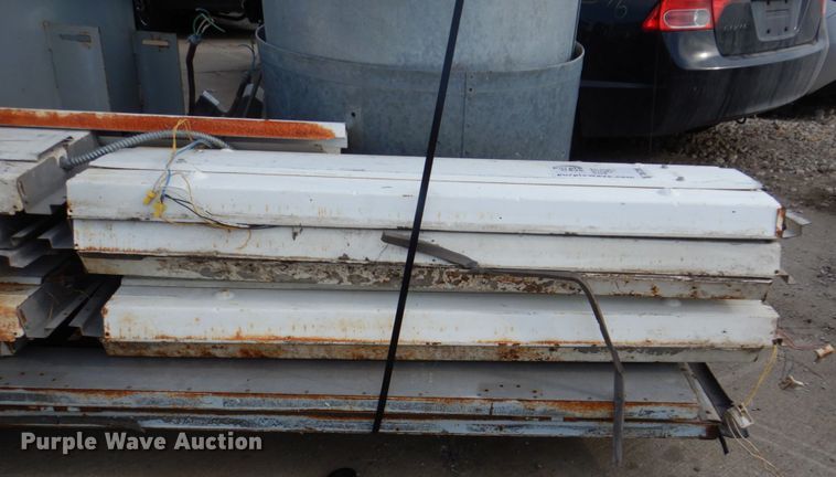 image for item DN7255 Paint booth