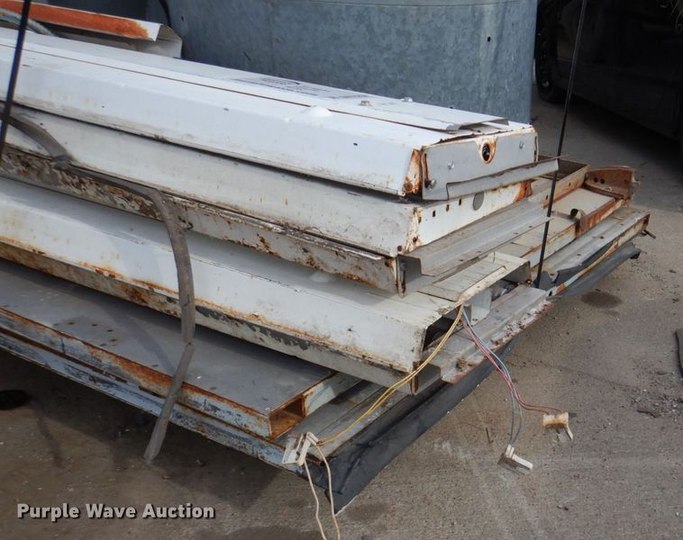 image for item DN7255 Paint booth